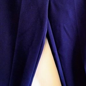 BONOTTO Fabric Woven in Italy. Navy Blue Pants Size 6.